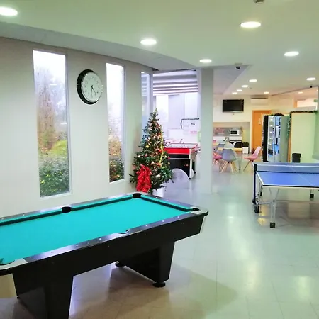 Residencia Universitaria Resa O Castro *