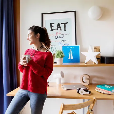 Hostel Residencia Universitaria Resa O Castro Vigo