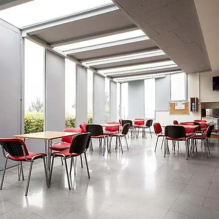 Residencia Universitaria Resa O Castro Hostel *