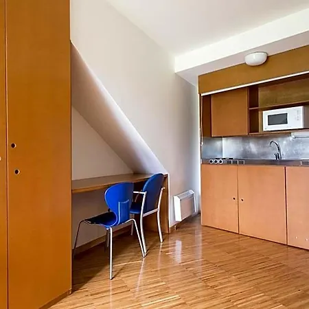 Residencia Universitaria Resa O Castro Vigo