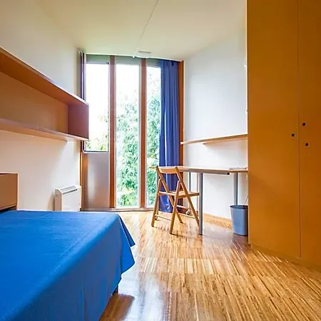 Residencia Universitaria Resa O Castro Hostel *