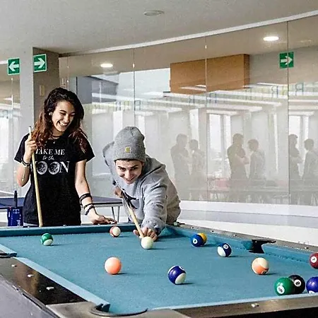 Hostel Residencia Universitaria Resa O Castro *