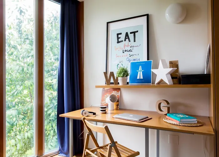 Residencia Universitaria Resa O Castro Hostel *